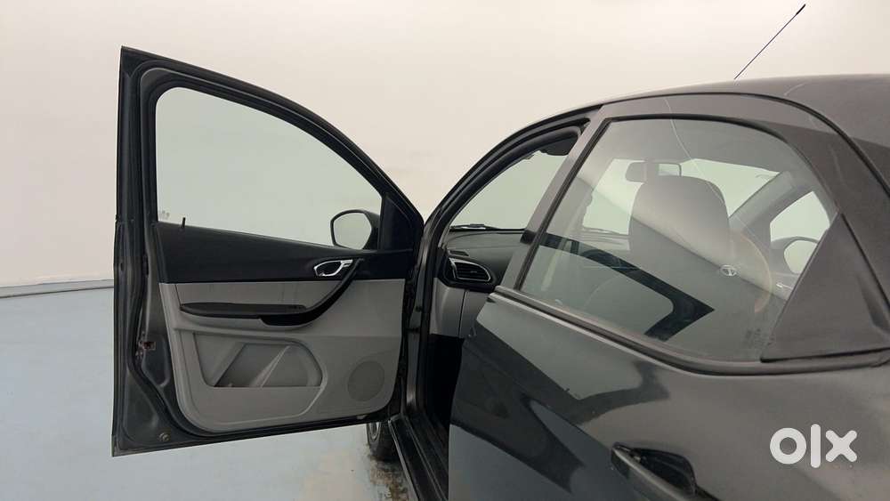 Tata Tiago 1.2 Revotron Xz Plus Dual Tone, 2020, Petrol