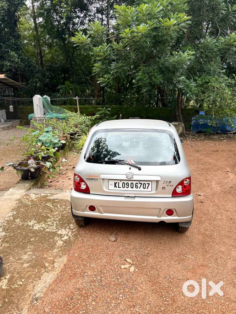 Maruti Suzuki Zen Lxi Variant.