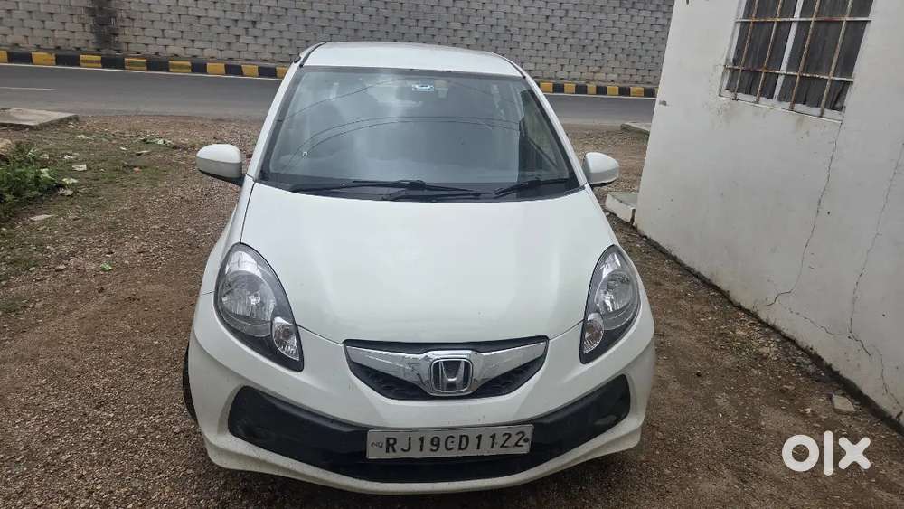 Honda Brio Vx Petrol 2011