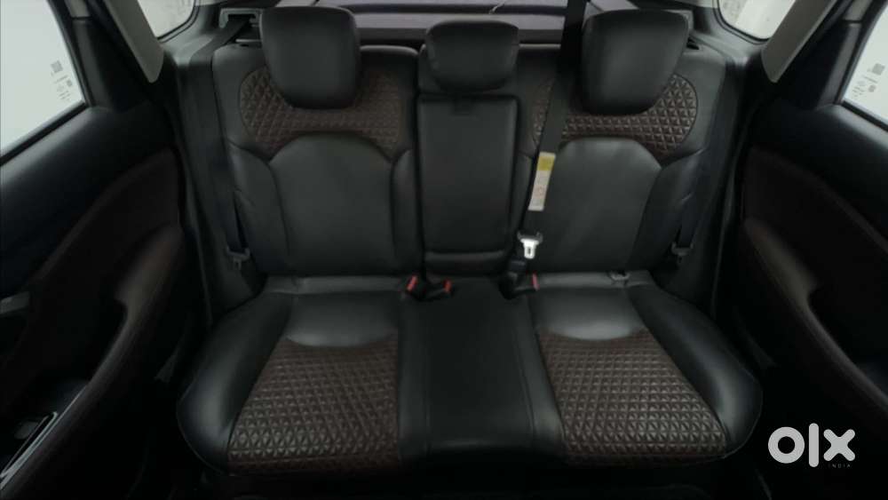 Maruti Suzuki Grand Vitara 1.5 Zeta Smart Hybrid At, 2023, Petrol