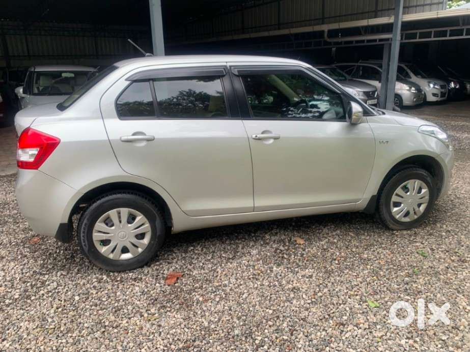 Maruti Suzuki Swift Dzire 1.2 Vxi Bsiv, 2014, Petrol