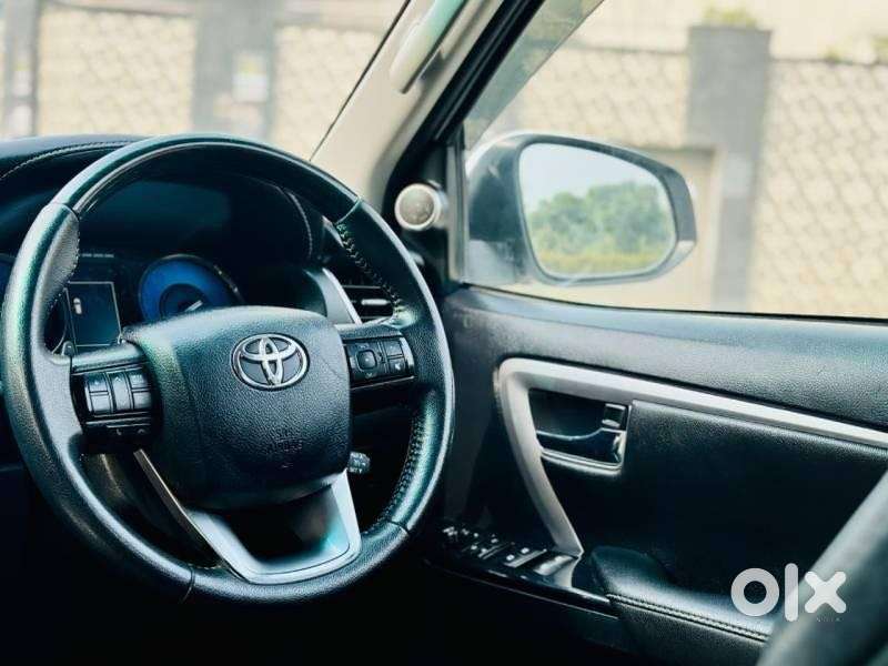 Toyota Fortuner 4x2 At 2.8 Diesel, 2021, Diesel