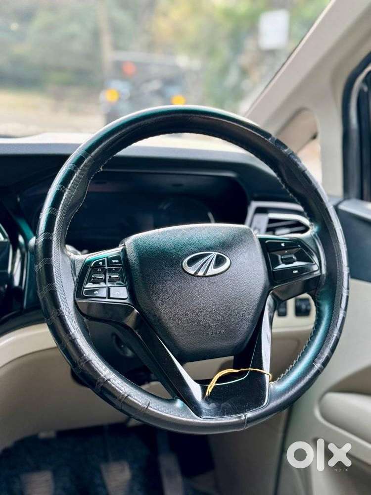 Mahindra Marazzo M6, 2020, Diesel