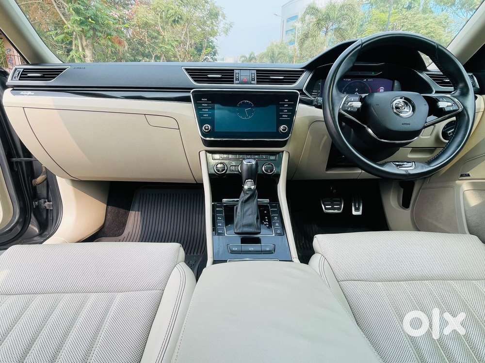 Skoda Superb 2.0 L&k Tsi At, 2022, Petrol