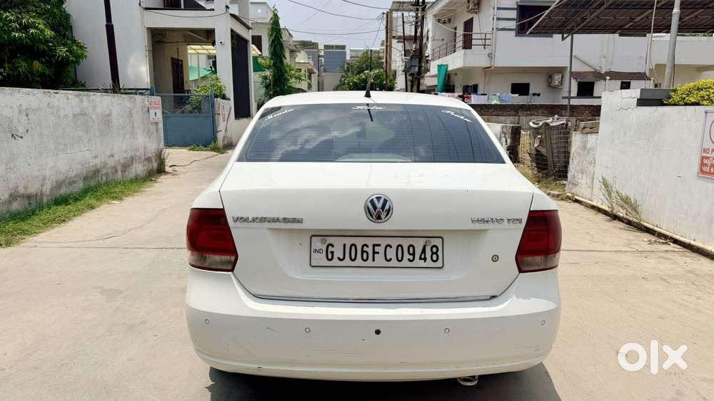 Volkswagen Vento 1.5 Tdi Highline Plus 16 Alloy, 2012, Diesel