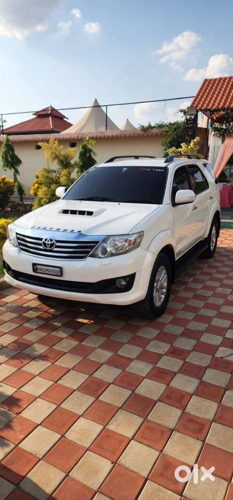 Toyota Fortuner 3.0 4x2 Automatic, 2012, Diesel