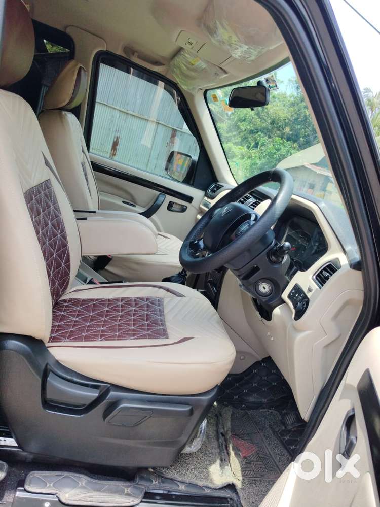 Mahindra Scorpio S11 Mt 7s, 2025, Diesel
