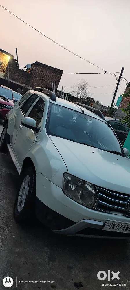 Renault Duster Sandstorm 2013 Edition