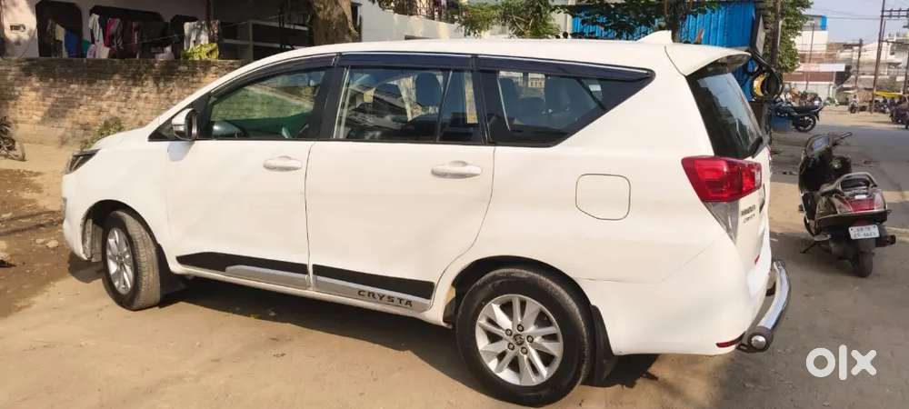 Innova Crysta 2017 Model