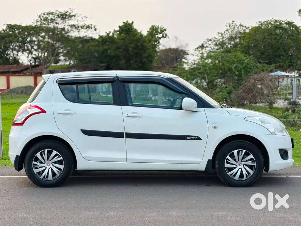 Maruti Suzuki Swift 2013 Cng & Hybrids Well Maintained
