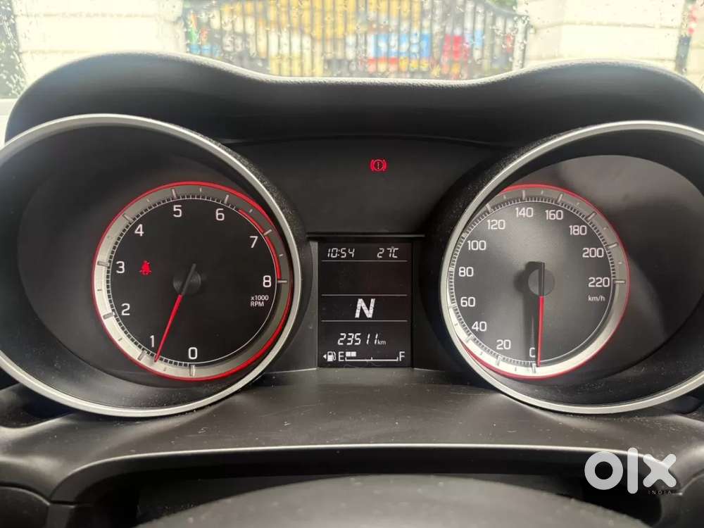 Maruti Suzuki Swift Amt Zxi, 2021, Petrol