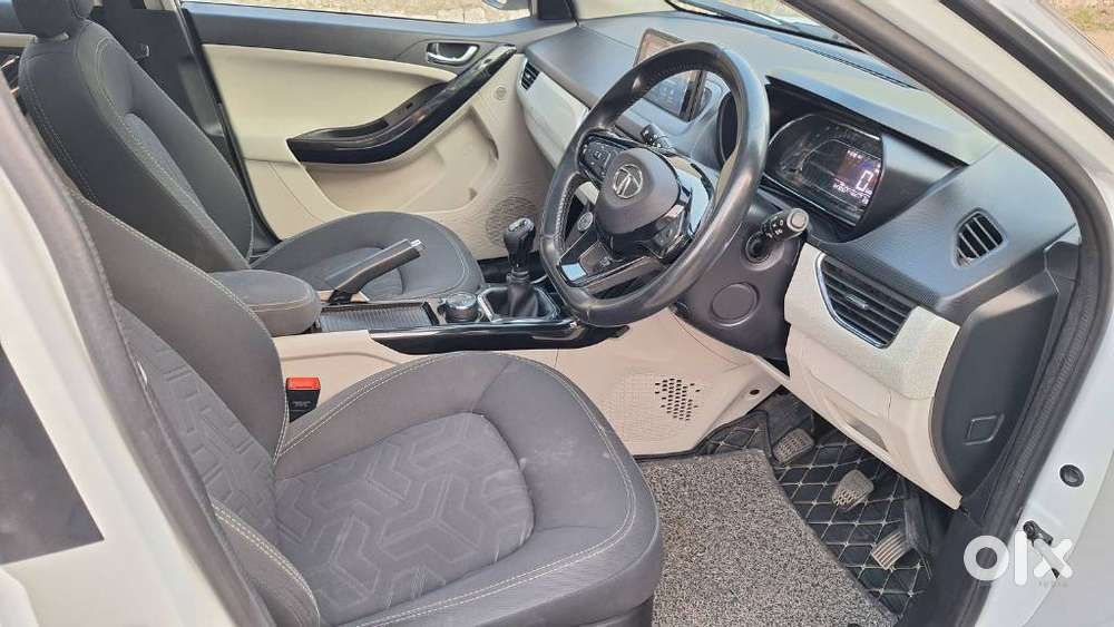 Tata Nexon 1.5 Revotorq Xz Plus (o) Dark Edition, 2022, Diesel