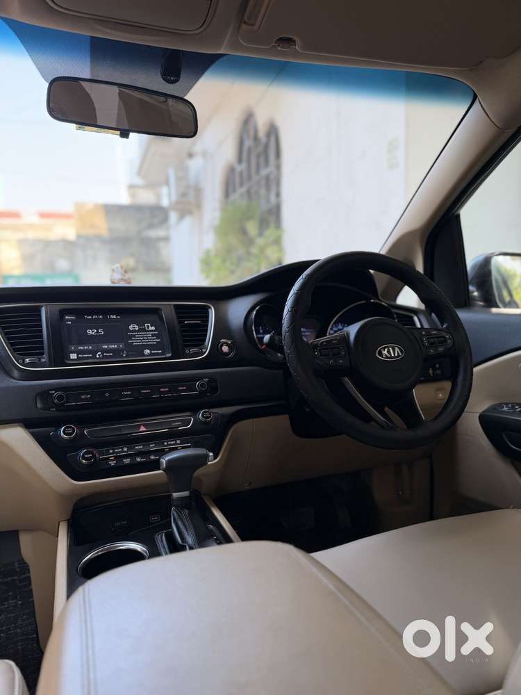 Kia Carnival Prestige, 2021, Diesel