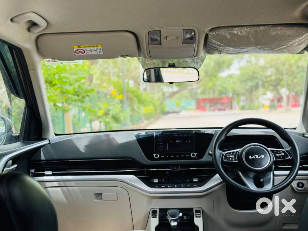 Kia Carens 1.4 Prestige Plus Turbo Dct 7 Str, 2022, Petrol