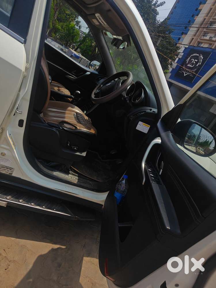 Mahindra Xuv500 W11, 2020, Diesel