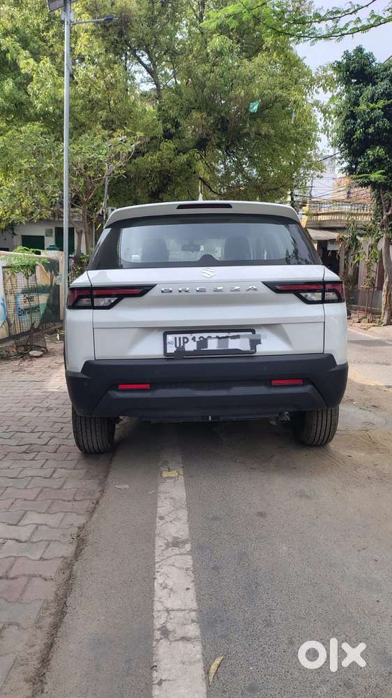 Maruti Suzuki Brezza 1.5 Vxi Smart Hybrid, 2025, Petrol