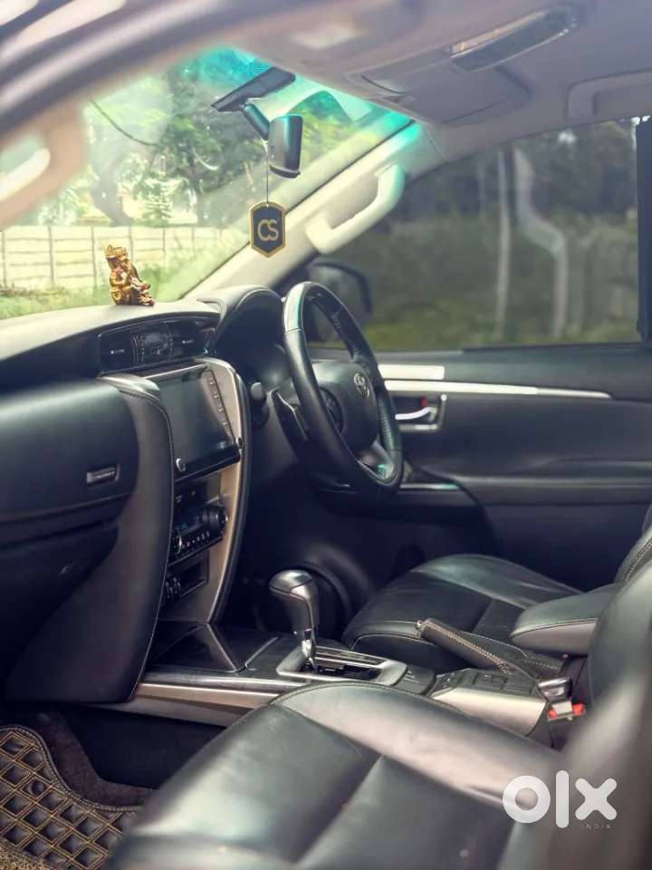 Toyota Fortuner 4x2 At, 2023, Diesel