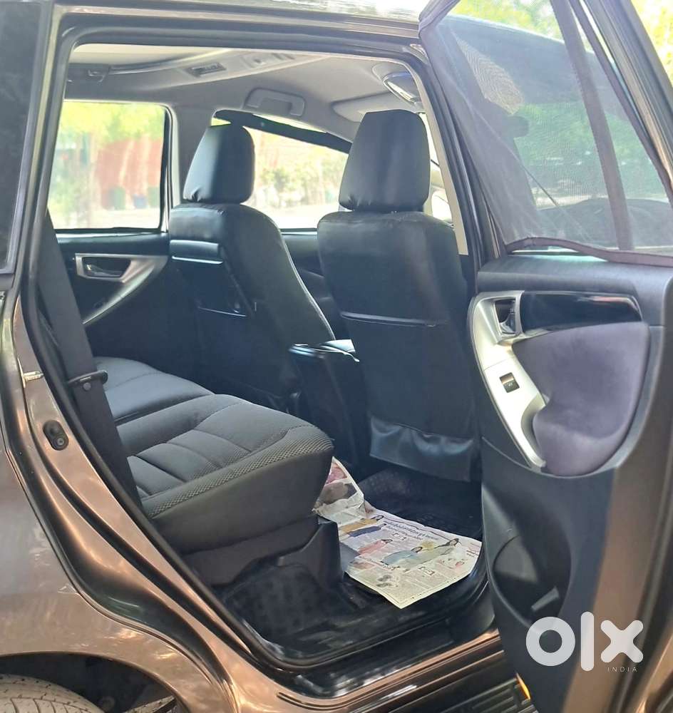 Toyota Innova Crysta