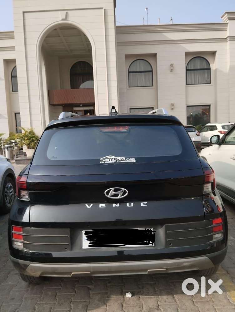 Hyundai Venue 1.0 S (o) Turbo Imt, 2023, Petrol