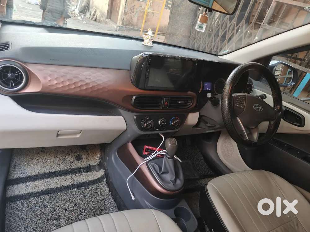 Aura For Sell Cng 2022 Model 75000 Km Driven