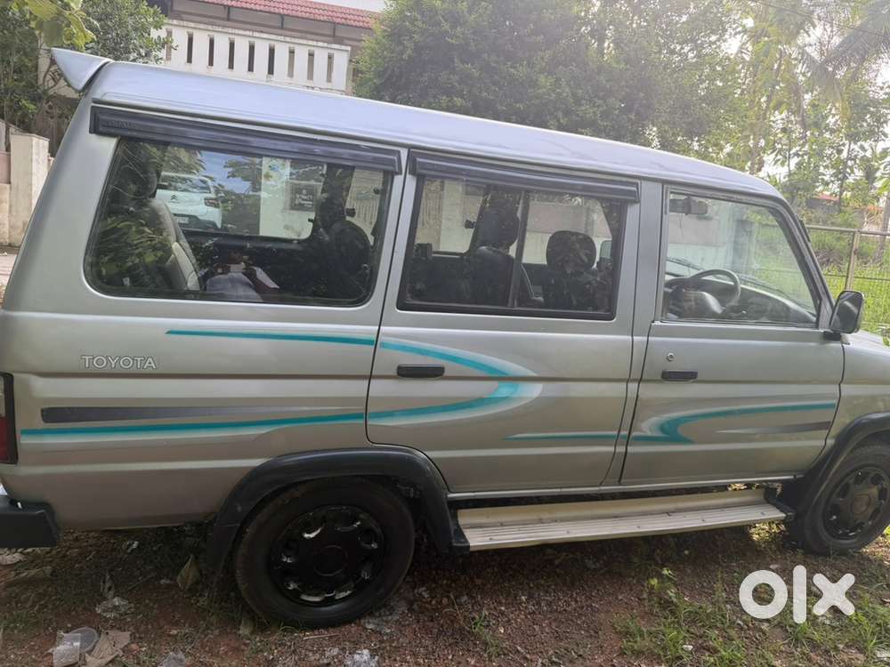 Toyota Qualis Diesel 2002