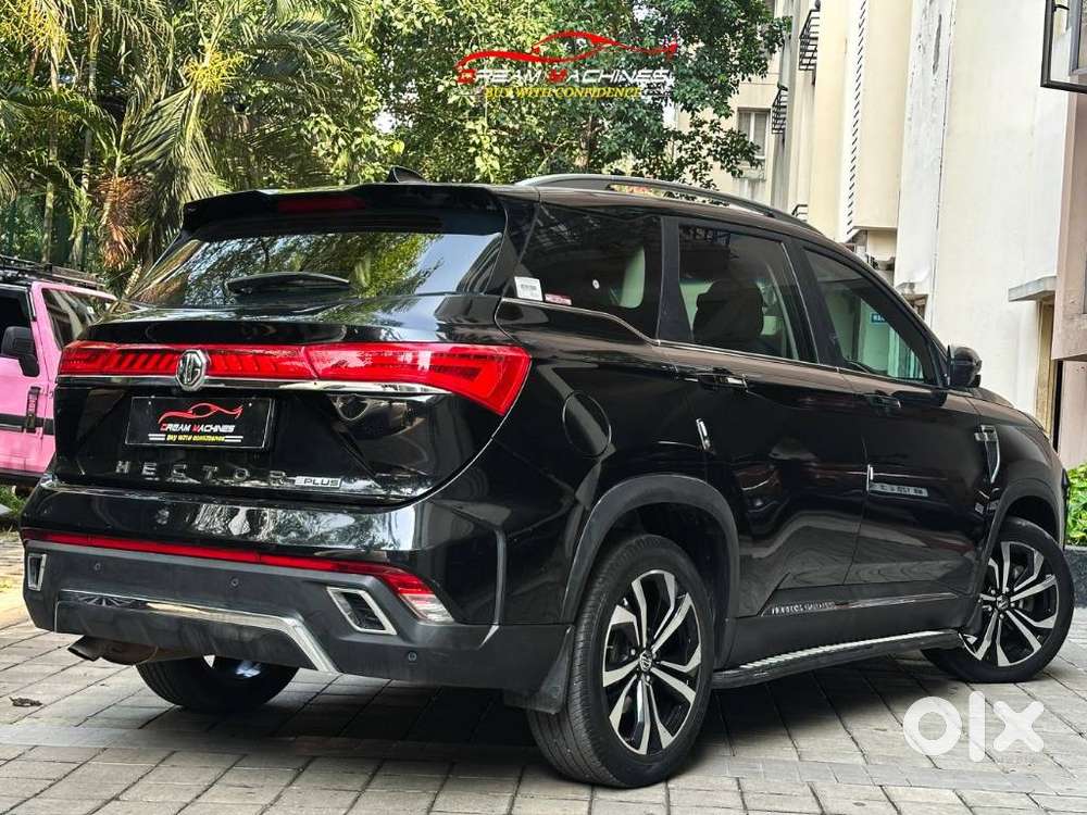 Mg Hector Plus Sharp Pro 1.5 Turbo Petrol Cvt 7 Str, 2025, Petrol