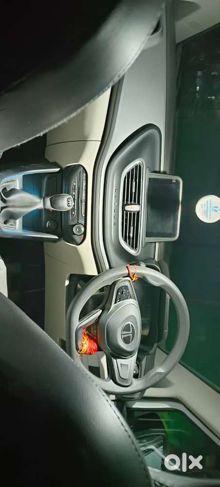 Tata Altroz 2024 Cng & Petrol Well Maintained One Handed Used