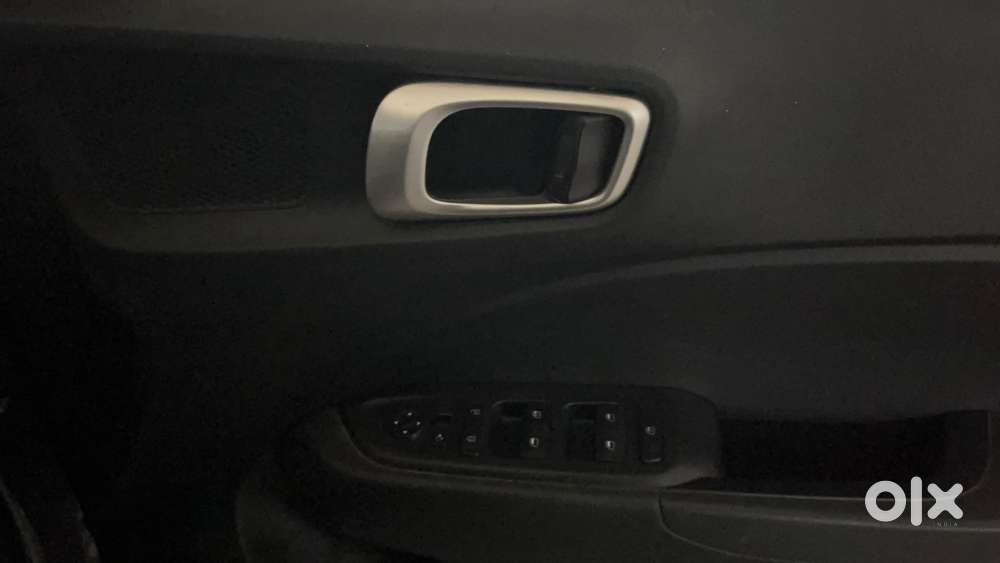 Hyundai Venue Sx Turbo, 2020, Petrol
