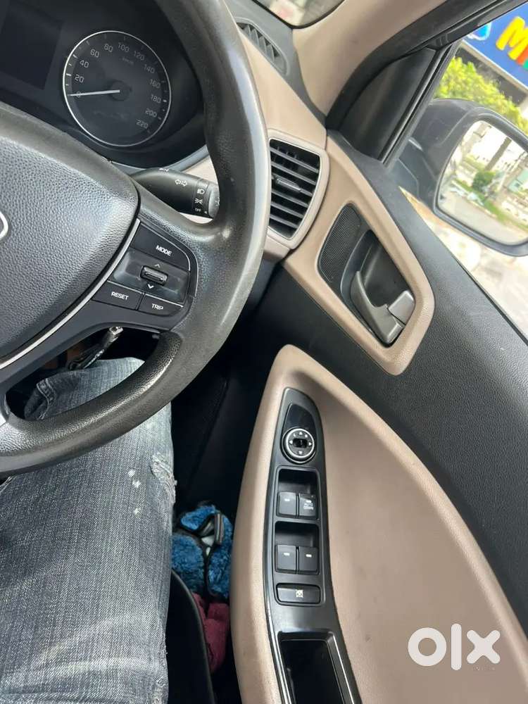 Hyundai I20 2015/17  Diesel 83000 Km Driven