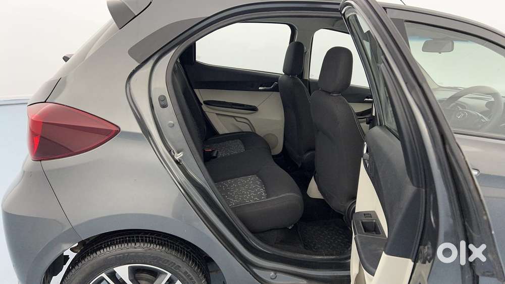 Tata Tiago 1.2 Revotron Xz Plus, 2022, Petrol