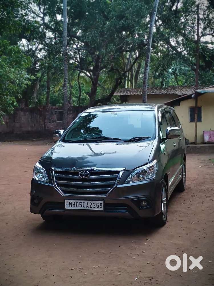 Toyota Innova 2014 Diesel Well Maintained