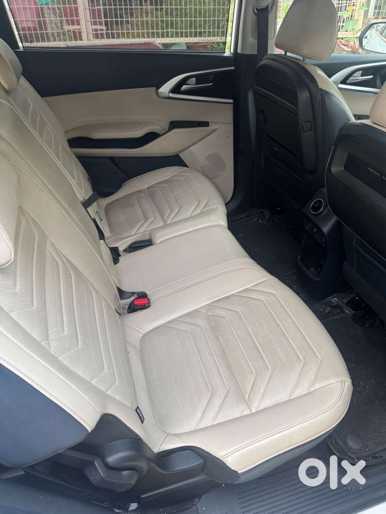 Kia Carens 2023 Diesel Well Maintained