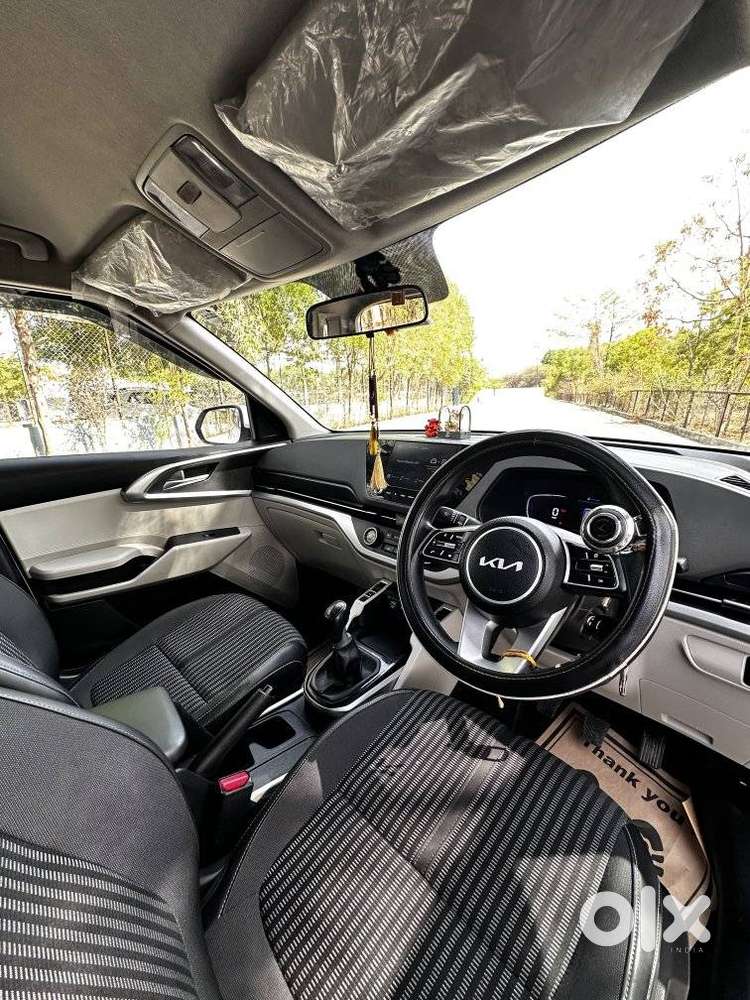 Kia Carens 1.5 Prestige 7 Str, 2023, Petrol