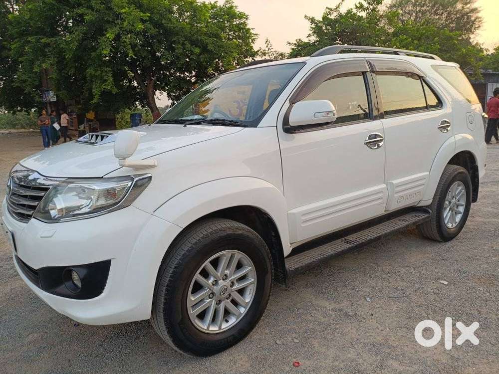 Toyota Fortuner, 2014, Diesel