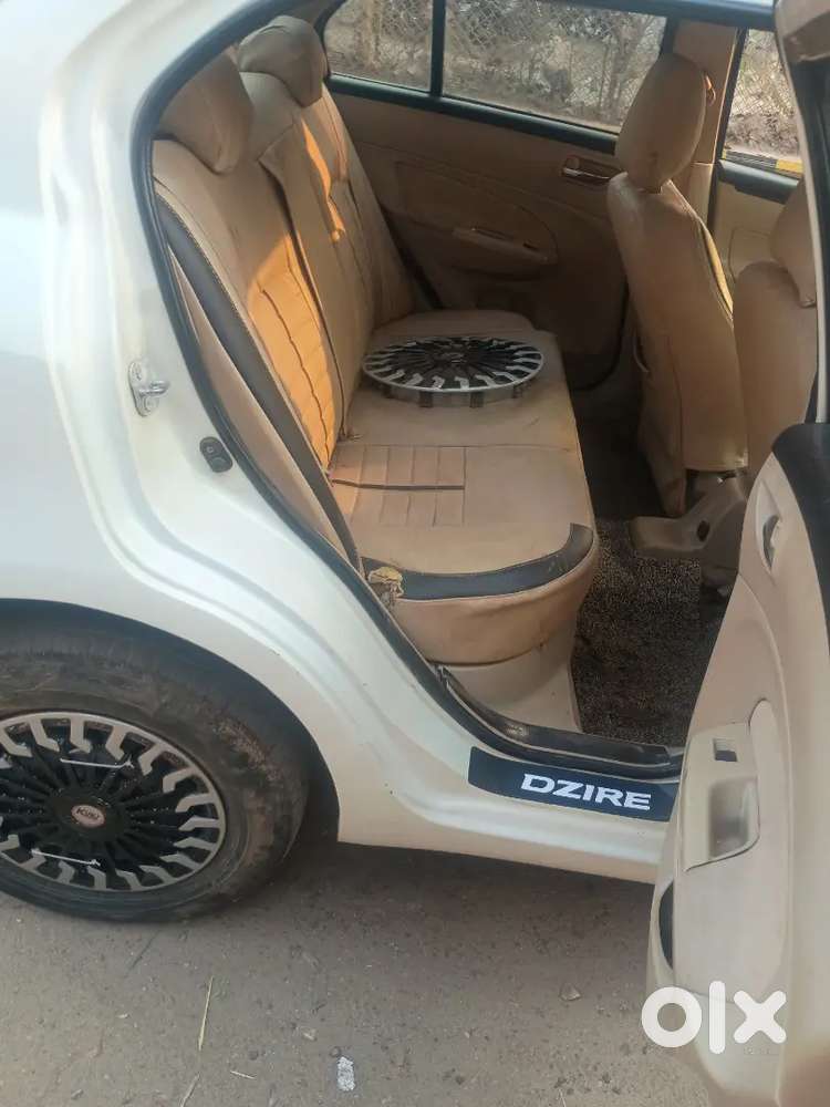 Maruti Suzuki Dzire 2015 Diesel 90000 Km Driven