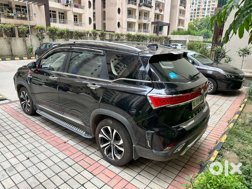 Mg Hector Plus 7str