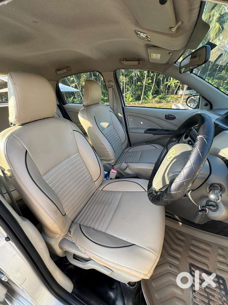 Toyota Etios Liva 2015