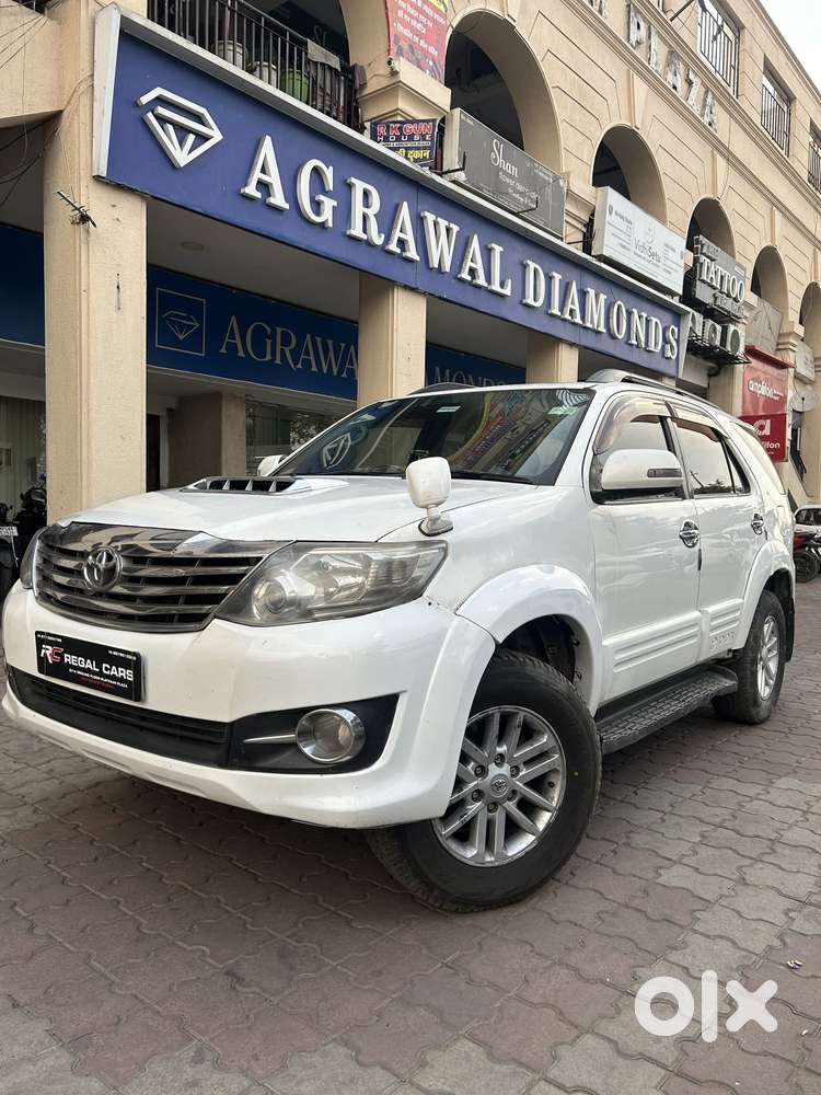 Toyota Fortuner 2011-2016 4x2 Manual, 2015, Diesel