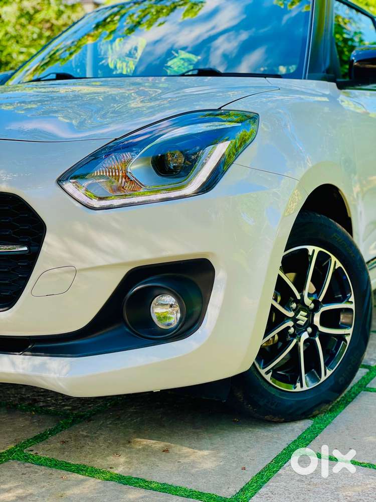 Maruti Suzuki Swift Zxi Plus Amt Dual Tone, 2022, Petrol