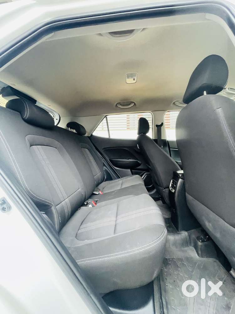 Hyundai Venue S 1.2 Petrol, 2020, Petrol