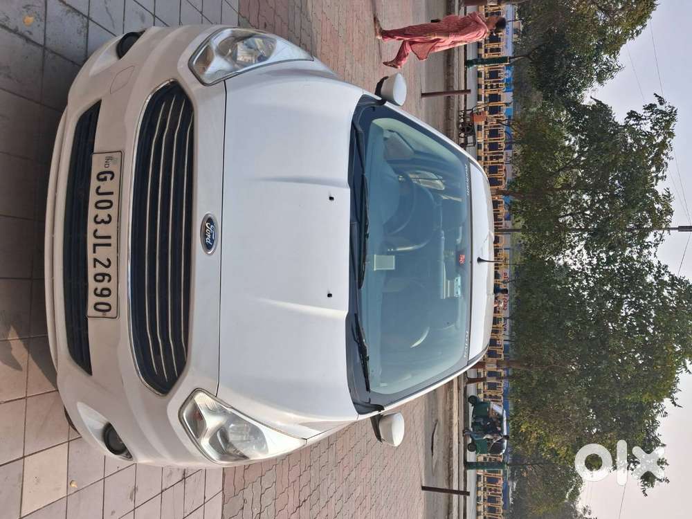Ford Figo 2017 પેટ્રોલ સારી રીતે મેન્ટેઇન કરેલી
