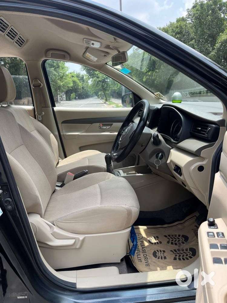 Maruti Suzuki Ertiga 1.5 Vxi, 2025, Cng & Hybrids