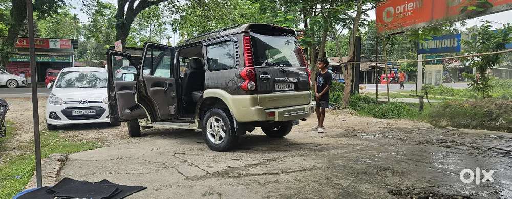 Mahindra Scorpio Classic 2011