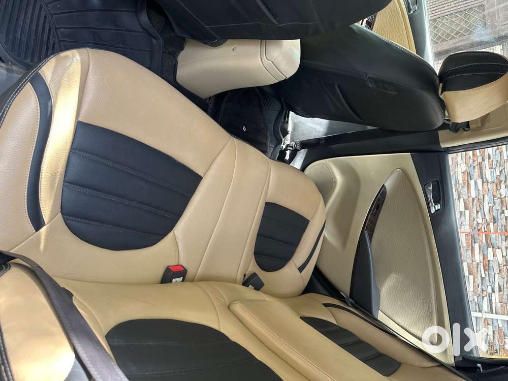 Very Good Car Condition New Seat Cover