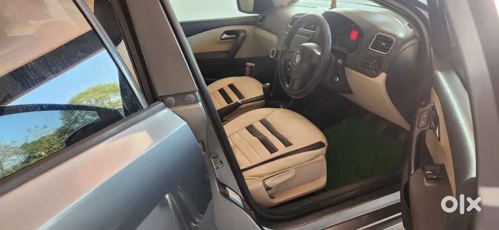 Volkswagen Polo Highline Petrol Manual 2011