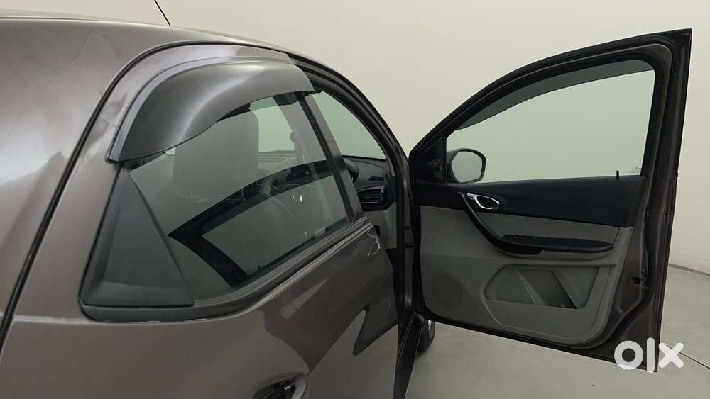 Tata Tiago Xz, 2018, Petrol