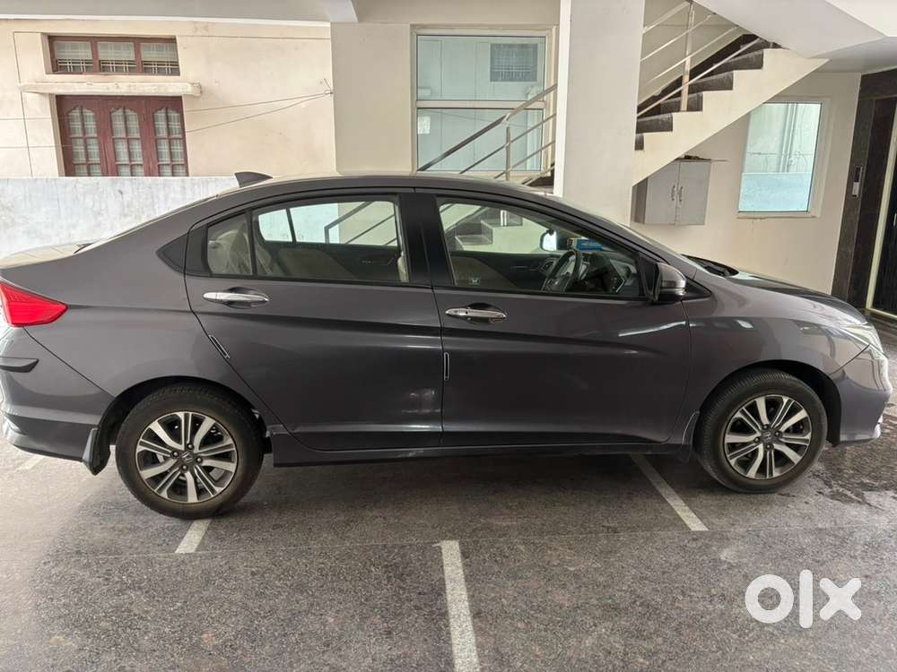 Honda City Petrol Manual 2018 - Excellent Condition