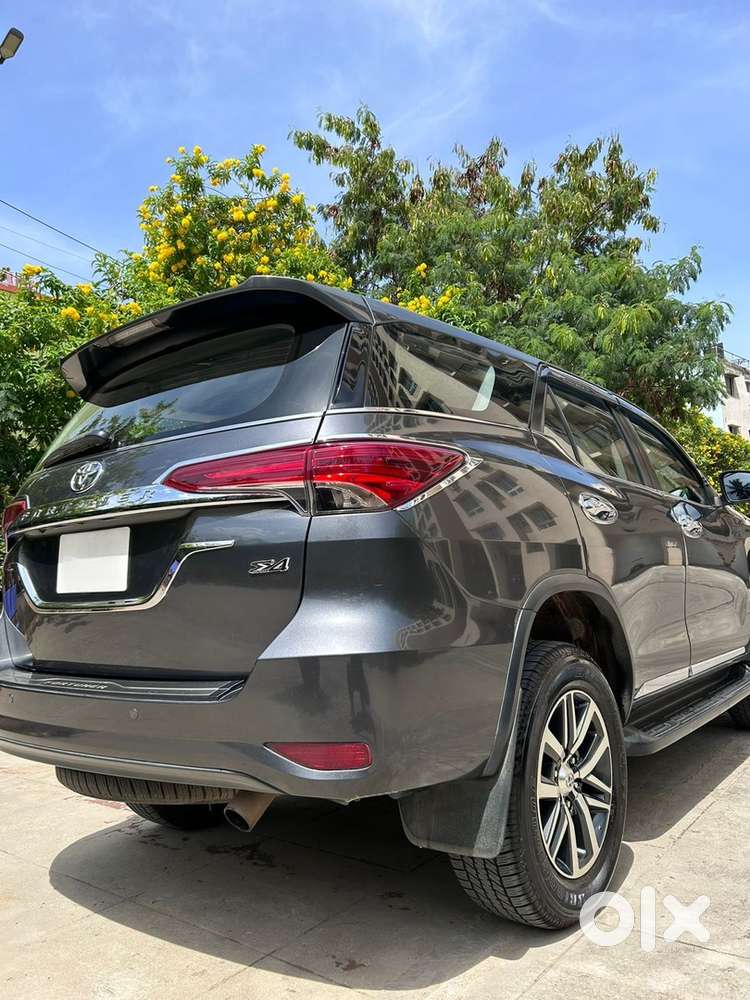 Toyota Fortuner 2016 Showroom Maintained