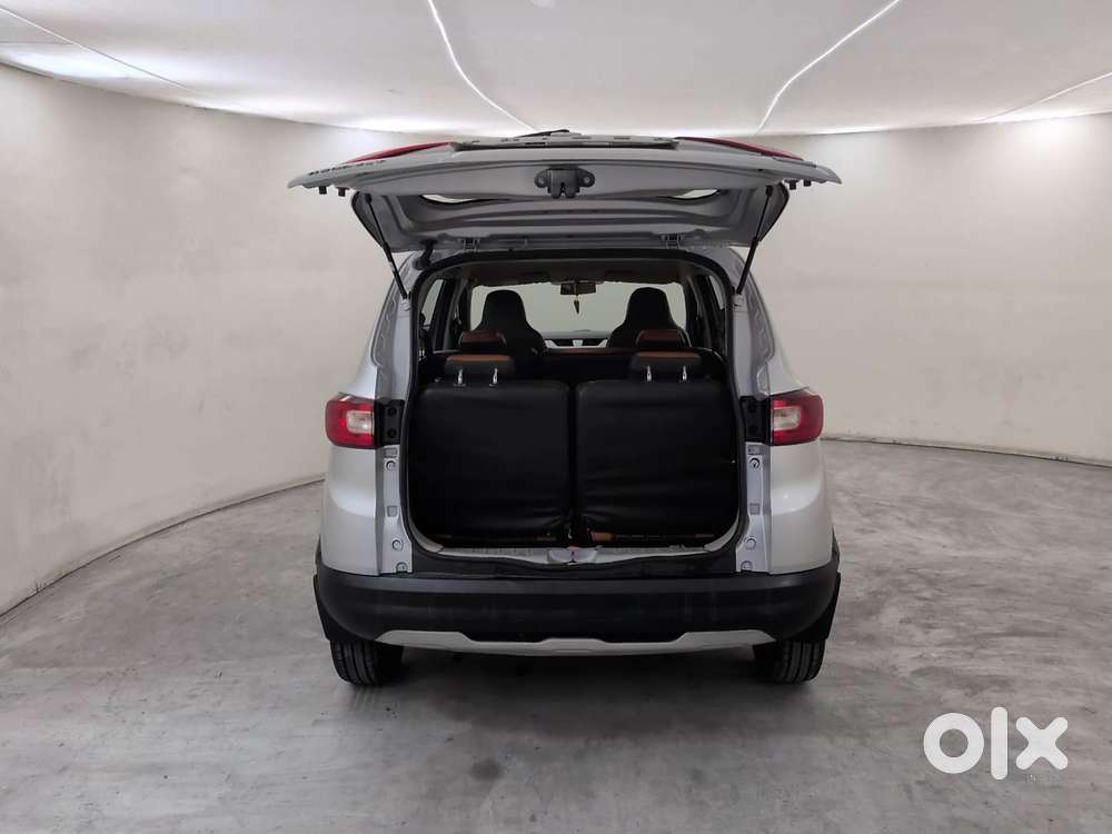 Renault Triber Rxz Easy-r Amt, 2021, Petrol