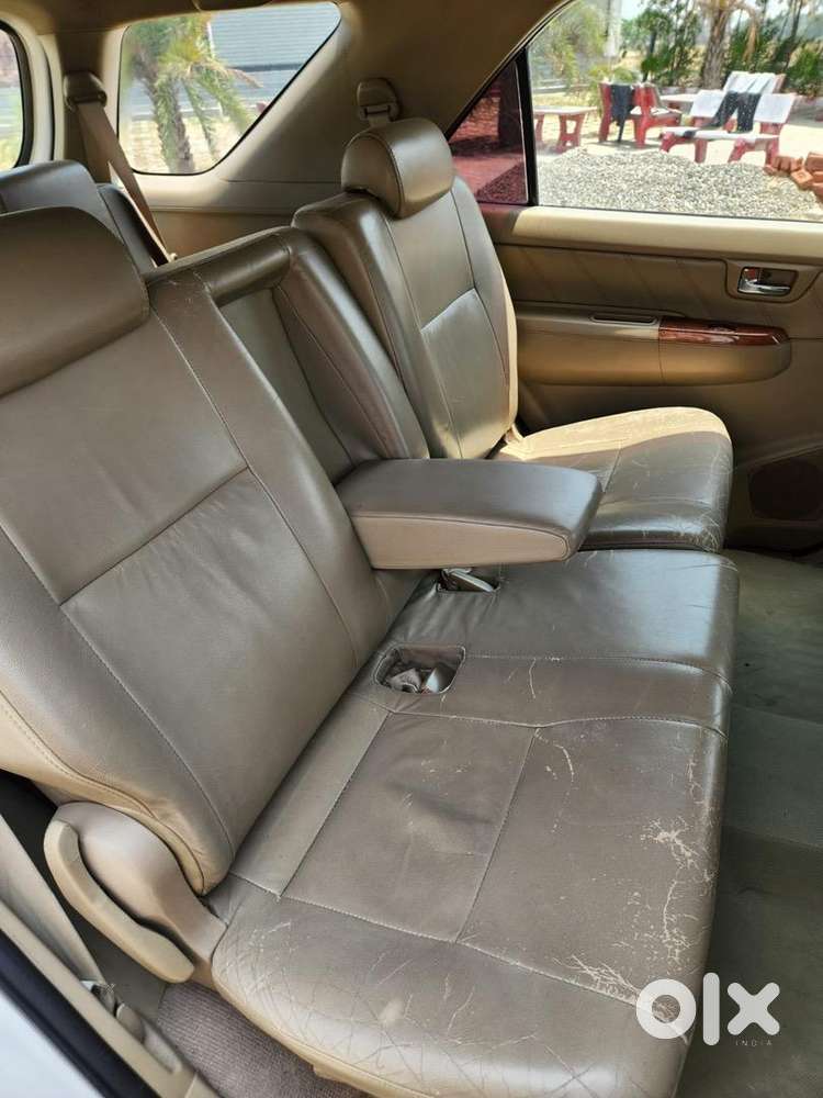 Toyota Car Diesel 2011 Year